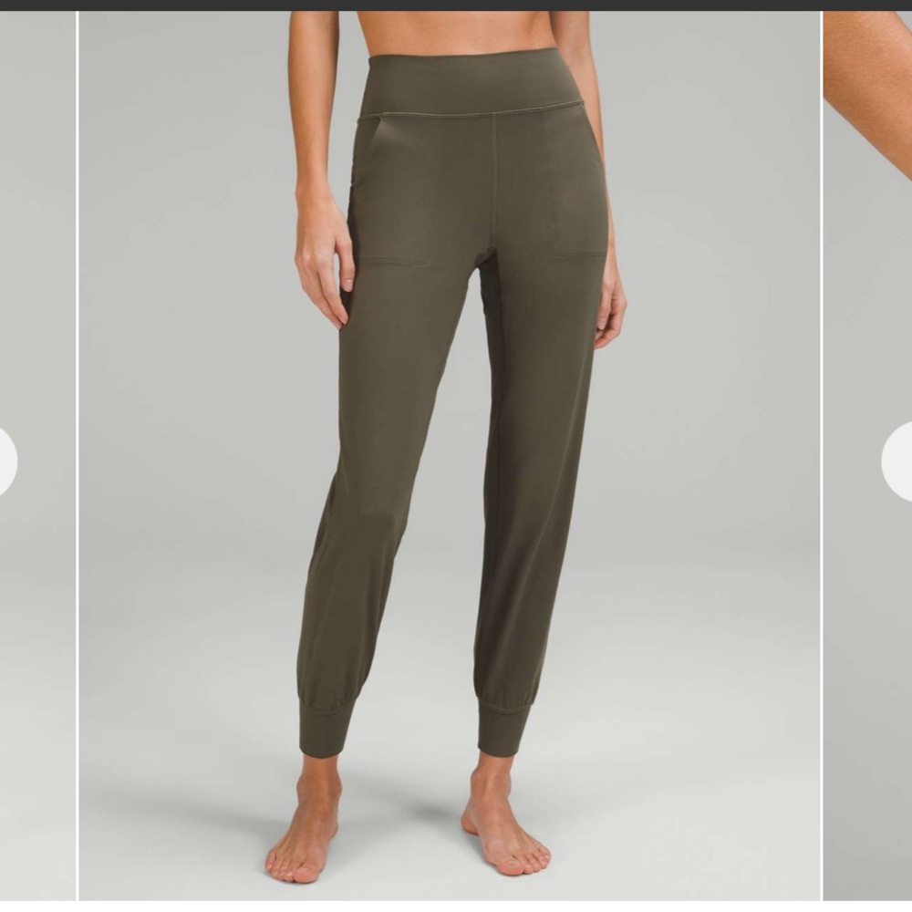 Lululemon Align High-Rise Jogger *Full Length
Army Green